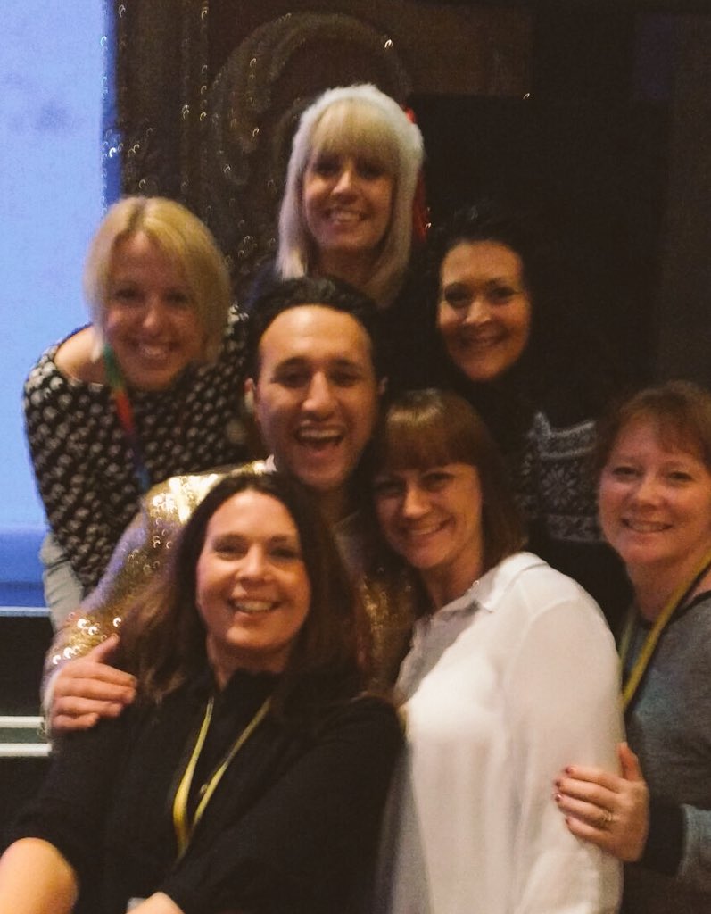 emmarooly's tweet photo. Great time @DunstablePanto and what an extra special treat getting to meet Prince Charming himself @AntonyCosta https://t.co/xAyQCt0qja