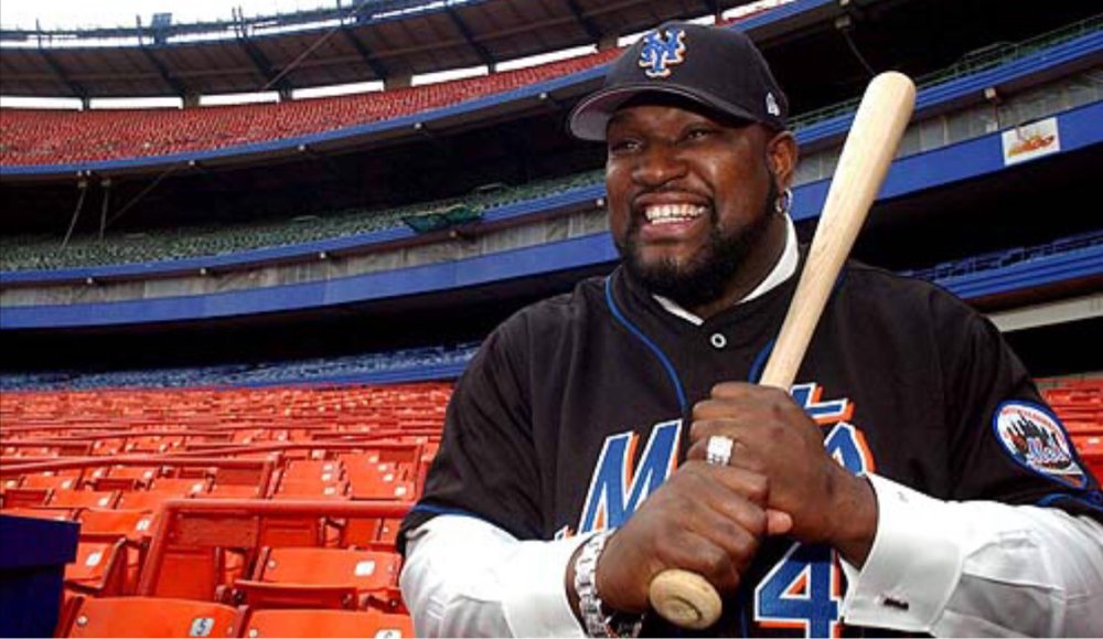 Happy Birthday, Mo Vaughn!The former 1B is 48 today. 