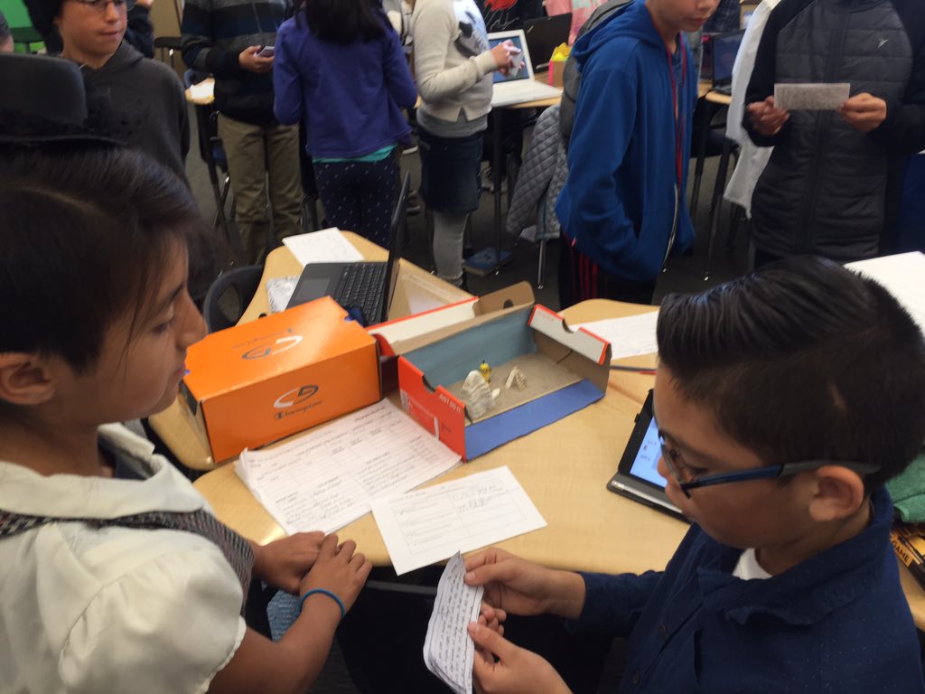 MenasClass's tweet photo. #cam311 jumped on the @CamSix415 Egyptian merry go round to get a 6th grade preview #camlearns https://t.co/nqDLd6lEO8