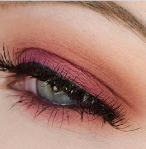 CentellaQueen's tweet photo. 15 maquillajes para que estrenes en estas fiestas! https://t.co/fYyyS0zOBn (Img. Pinterest) https://t.co/rR5ZBGThio