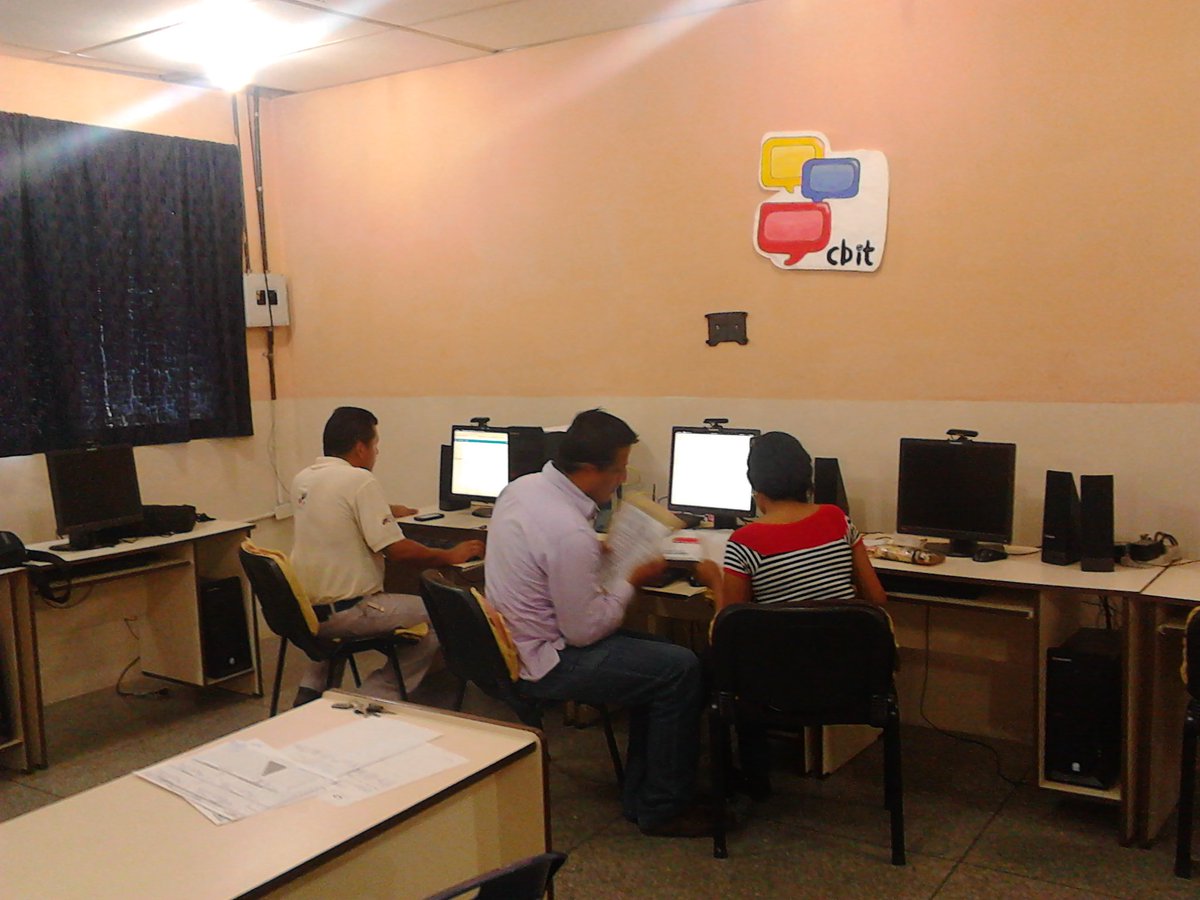 robertcbit's tweet photo. Apoya en la carga del Sistema de Gestión Escolar SIGUE en el Cbit Jose Gregorio Hernandez Mcpio Rafael Rangel https://t.co/zXMegSLkbf