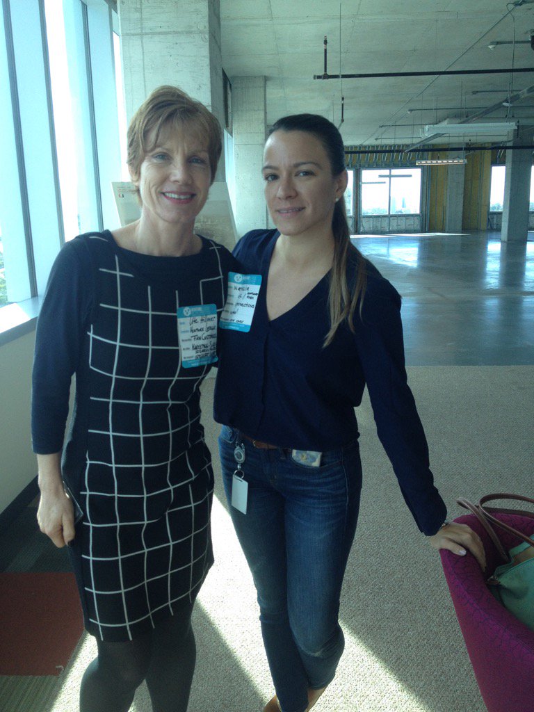 VentureLeague's tweet photo. @cicnow #VentureWomen, Dr. Ute Hillmer &amp; Natalia Martinez--GREAT deep dive about female treps! Thx all!! https://t.co/pjwW3pQX8f