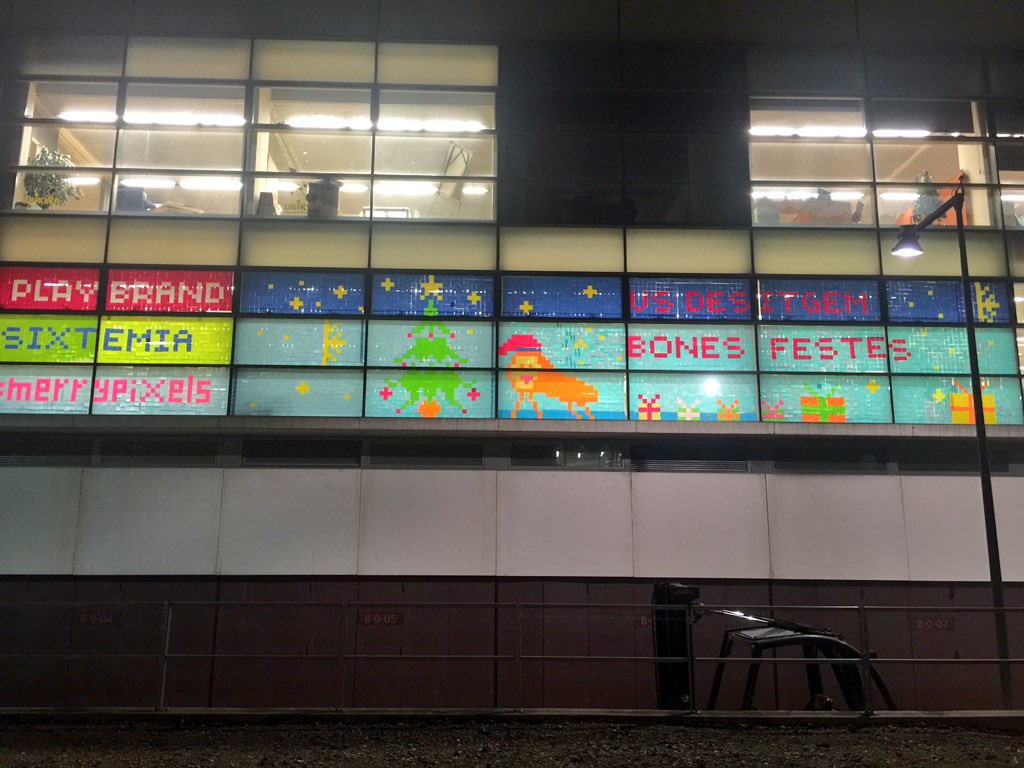 IngPort's tweet photo. Taxan!!!!! #merrypixels @Postit https://t.co/yQtTOZ8uzi