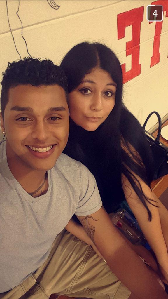 anasandytoes's tweet photo. Throwback with my love♡ https://t.co/h99PU8HvjR