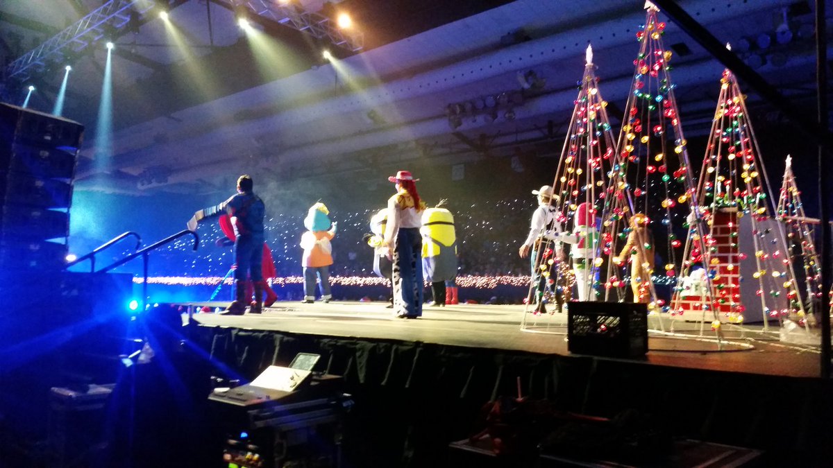 angible40's tweet image. Great turnout for the Head Start Rotary show. Thanks everyone for your support.