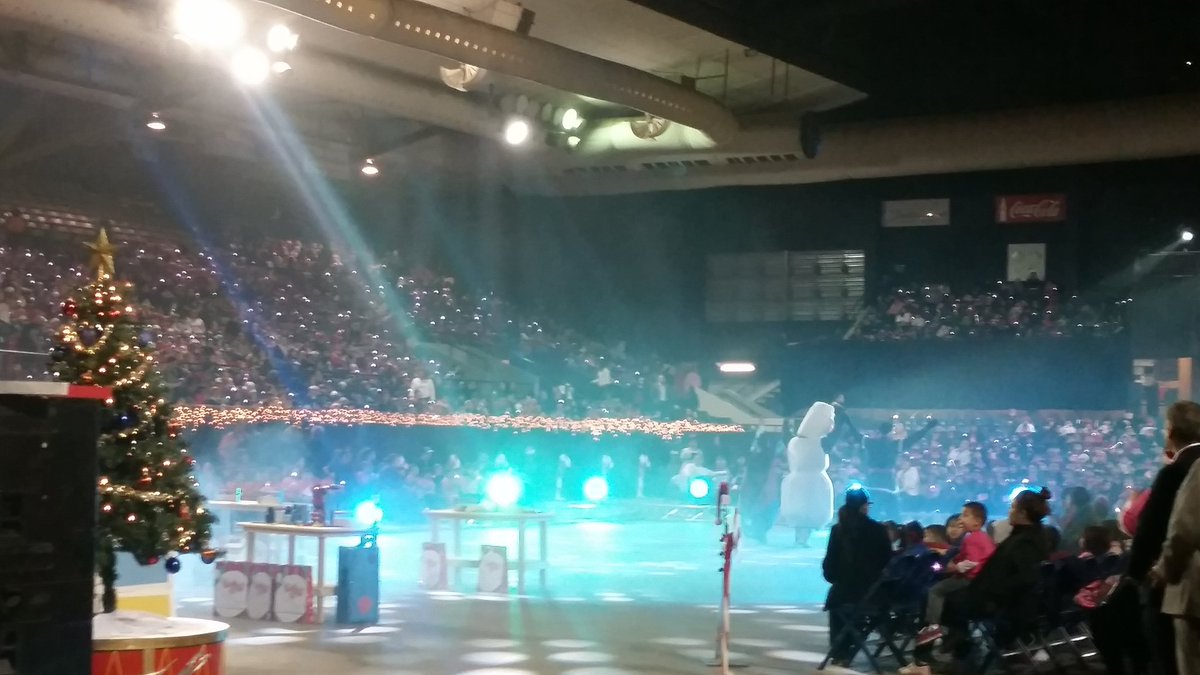 angible40's tweet image. Great turnout for the Head Start Rotary show. Thanks everyone for your support.