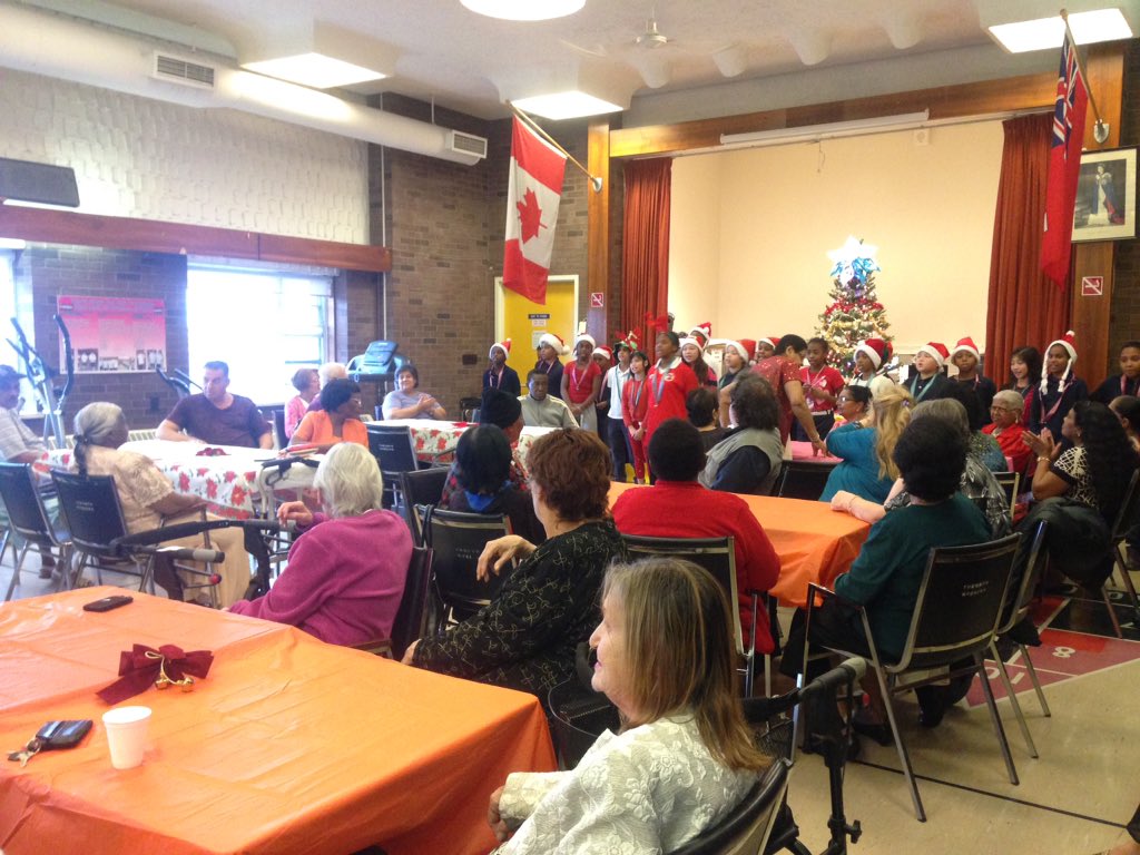 PerruzzaTO's tweet photo. Thank you #ShorehamPS students for the wonderful performance for our seniors at 35 Shoreham #Ward8 #CityofTO https://t.co/H6bie4iFtQ