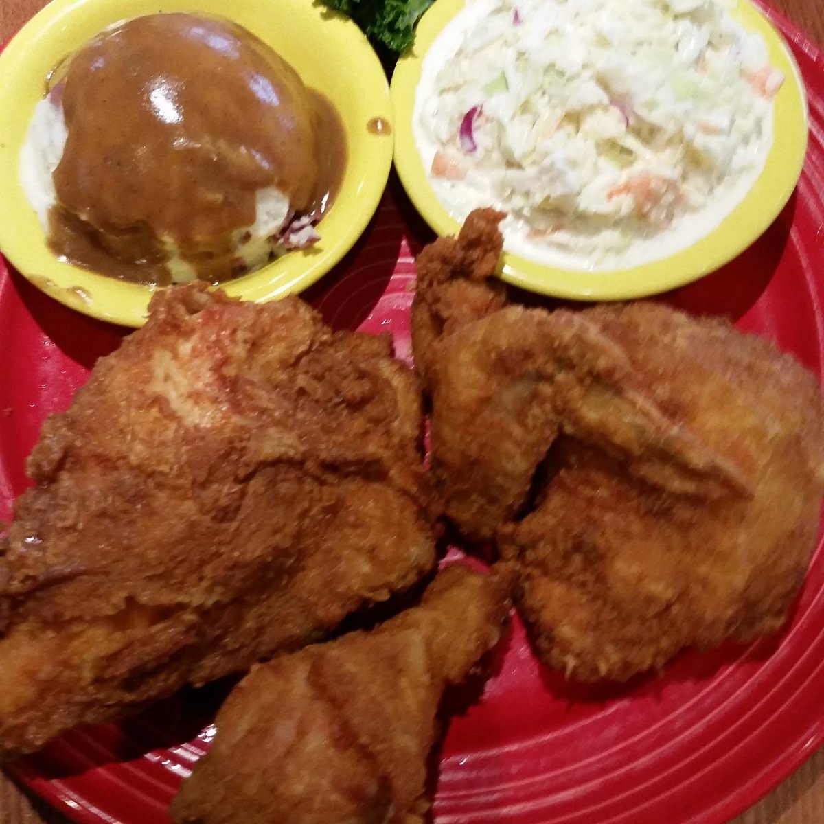 CottageCafeDE's tweet photo. The best Fried Chicken, only $10.99 @cottagecafede #ocmd #exploreocmd #bethanybeach #oceanvew #millsboro #lewesde https://t.co/Sdt9KFPf8F