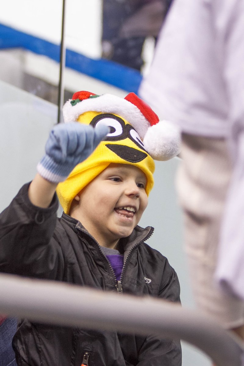 CampGoodDays's tweet photo. Photos have been uploaded from our Holiday visit with the Sabres! The kids had so much fun!

https://t.co/pN8BtTmTiL https://t.co/Tw64YnylFJ