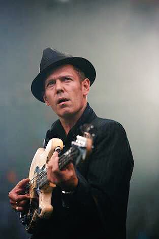   Happy birthday Paul Simonon! 