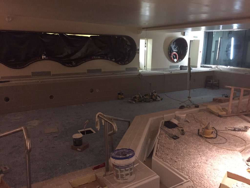 cliffhousehotel's tweet photo. One more week. #threewordtweet #poolrefurb https://t.co/MJVBHCZfoU