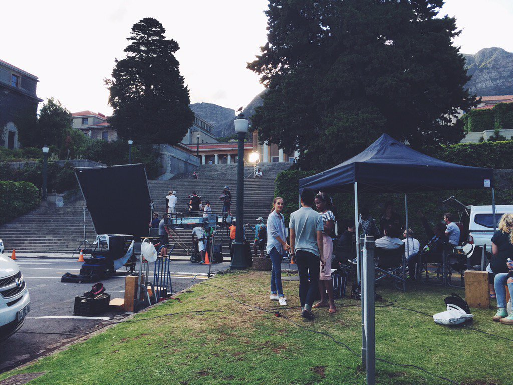 AaronHinrichsen's tweet photo. Round 2🎬 https://t.co/ZM5YWJfWMM