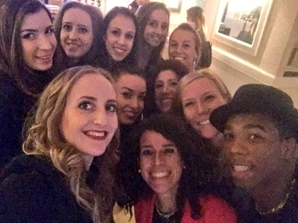 eleagiorgi's tweet photo. #ItaliaTeam 💙 #xmasparty 🎄🎅 🔝🎁🎄 @ItaliaTeam_it 
#roadToRio 💪🍀👣 https://t.co/cJxyn6LXUE