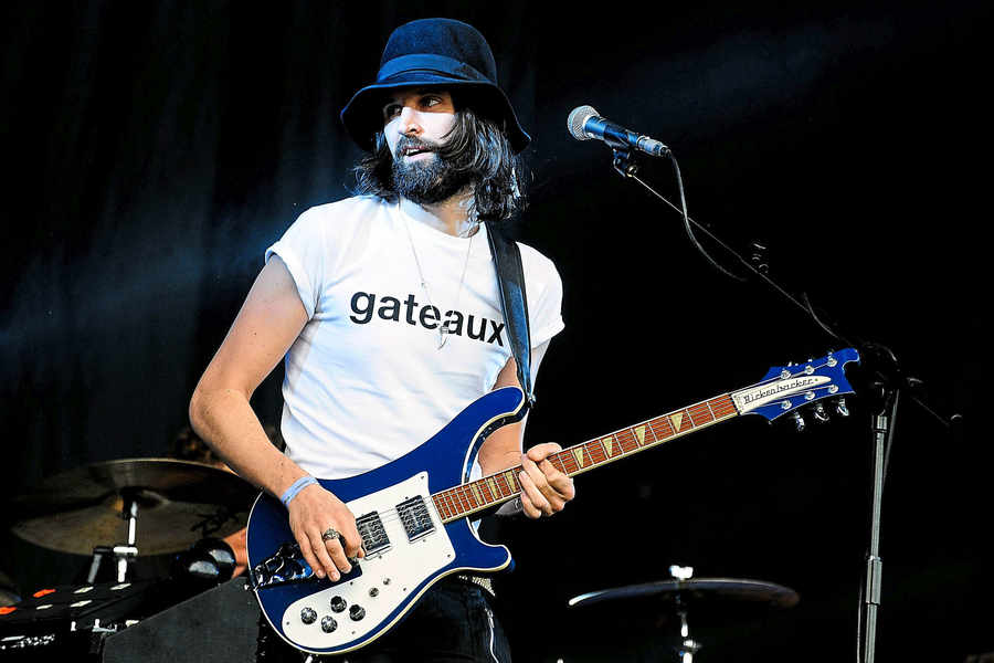 Happy Birthday to British guitarist and songwriter, Sergio Pizzorno of Kasabian, 35 today (15th December). Enjoy, 