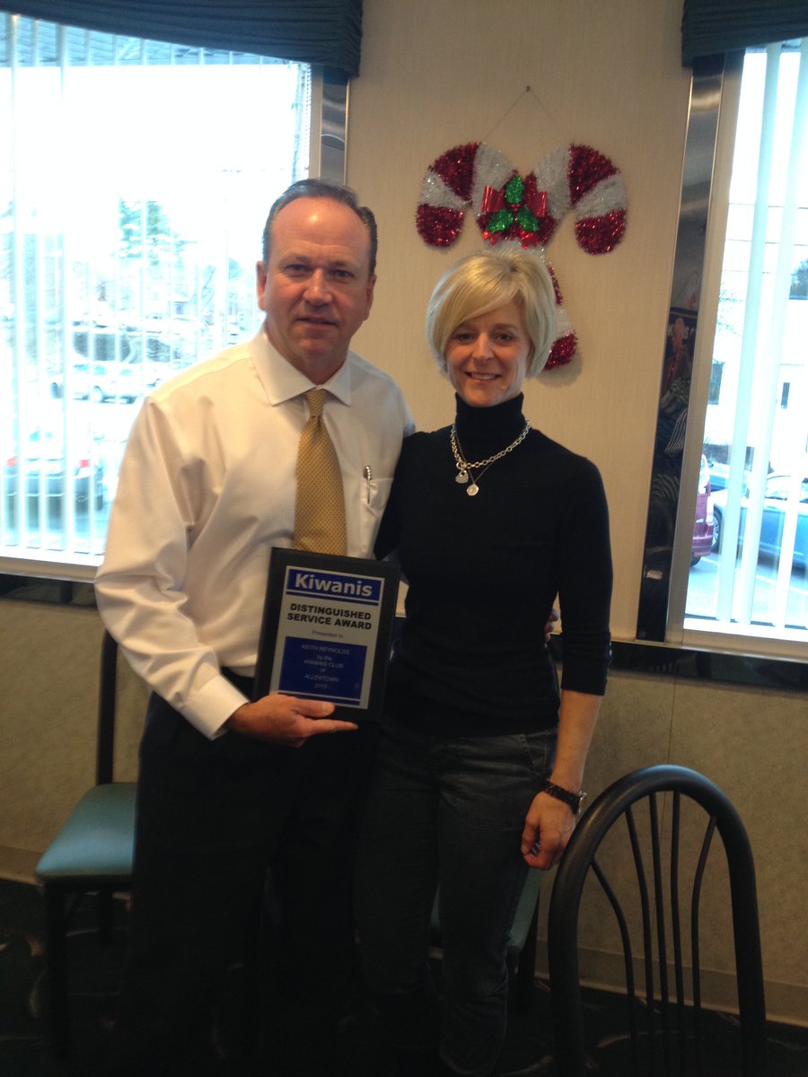 Lehigh Valley Children's Centers (@lvcconline) on Twitter photo Thanks Keith & Jessica <a href="/ReynoldsSystems/">Reynolds Business Systems</a> 4 sponsoring #Kiwanis/LVCC preschool picnic. Well-deserved award! Thanks Keith & Jessica <a href="/ReynoldsSystems/">Reynolds Business Systems</a> 4 sponsoring #Kiwanis/LVCC preschool picnic. Well-deserved award!