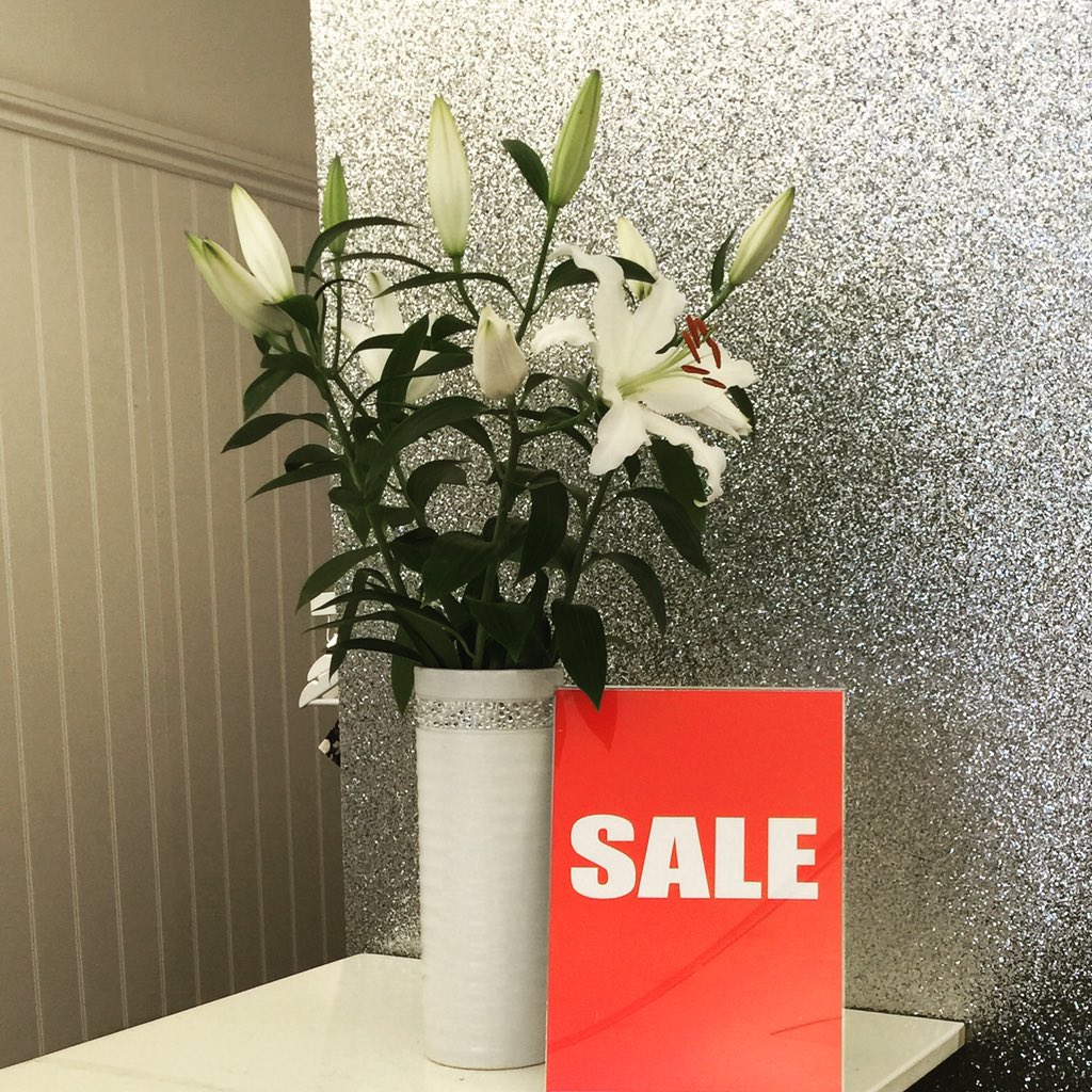 Christmas sale now on #BeckBromFL #Christmas #presents 😍