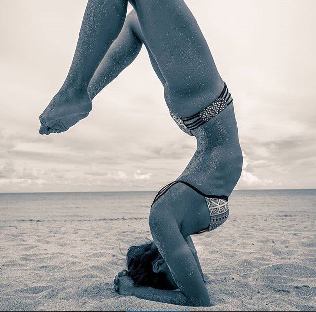 loyixe's tweet photo. #yoga #PicOfTheWeek #MostBeautifulEver #photooftheday #beautiful #gorgeous #hotty #beauty @luludf30 #Hermosa #photo https://t.co/4jwlcddv3y
