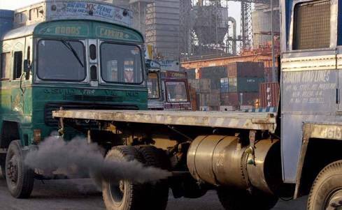 bishnoikuldeep's tweet photo. Air pollution costs the global labor force $161b a year: https://t.co/DLUy3nKydz https://t.co/2g1MgDem5f