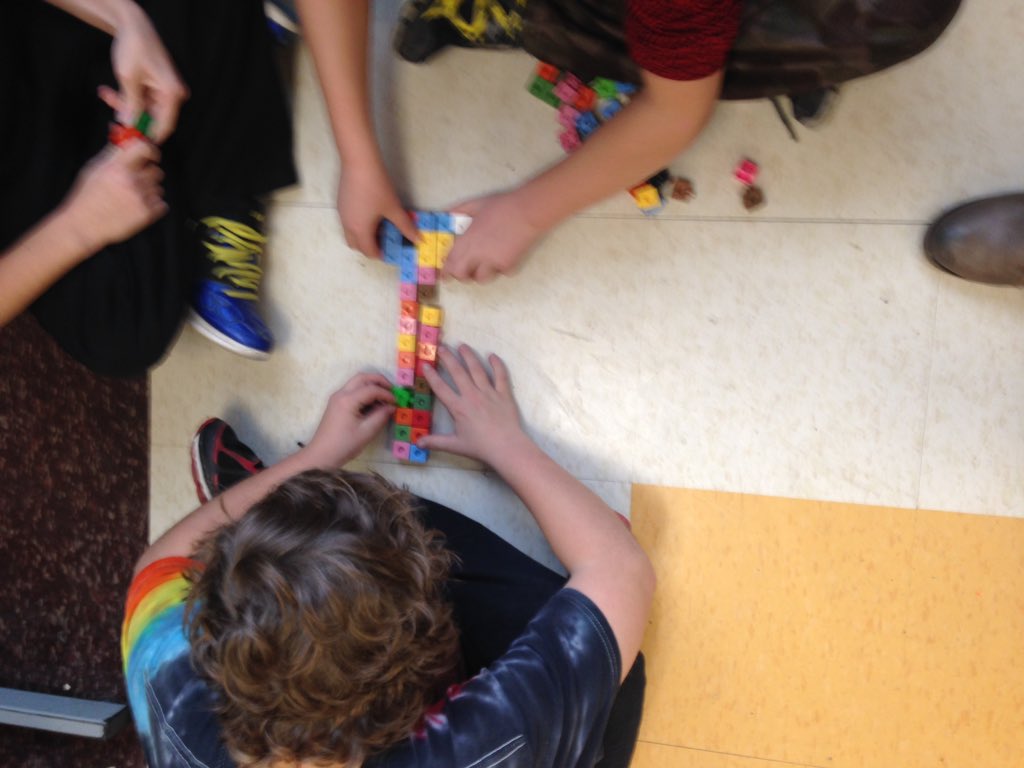 msstewardson's tweet photo. How many cubes does it take to fill the square? Checking for prior knowledge about finding area. #sccdsb https://t.co/T6S1f0D8Gt