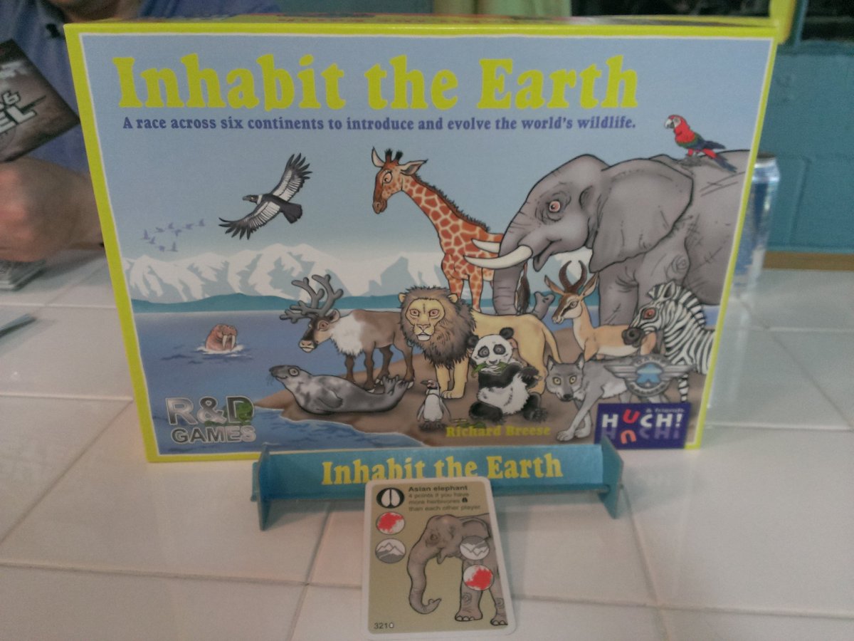 mobilecad's tweet photo. Played #boardgame instead of watching GOP Debate. #GOPDebate #paperelephant #debatewont https://t.co/YLNyhowxgr