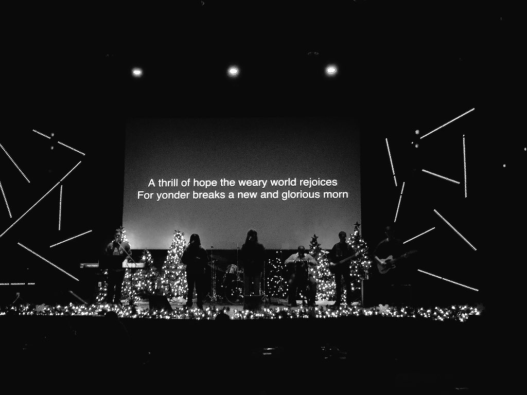 Chacosandadisc's tweet image. Worshipping Jesus at Paradigm Christmas Party! #paradigmkc #abundantlifels