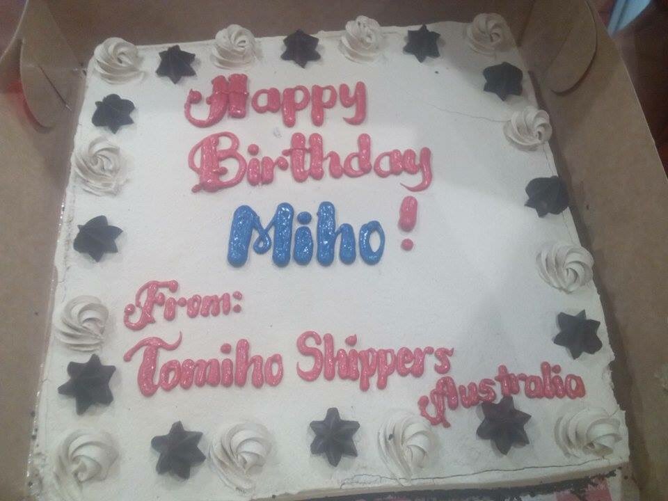 BunniesTOMIHO's tweet photo. Cakes ni Miho from ToMiho Shippers at sa 3G! Haha. Di kaya sumakit ngipin ni Miho? HAHAHA! Jk

#ShowtimeMihoAt23 https://t.co/wuZRLhgmfq
