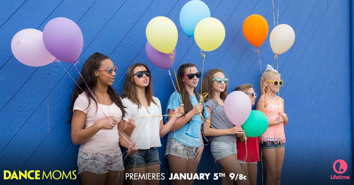 DanceMoms's tweet photo. Get ready for the BRIGHTEST season of #DanceMoms yet on January 5th at 9/8c! https://t.co/7Fz7bo5vYM