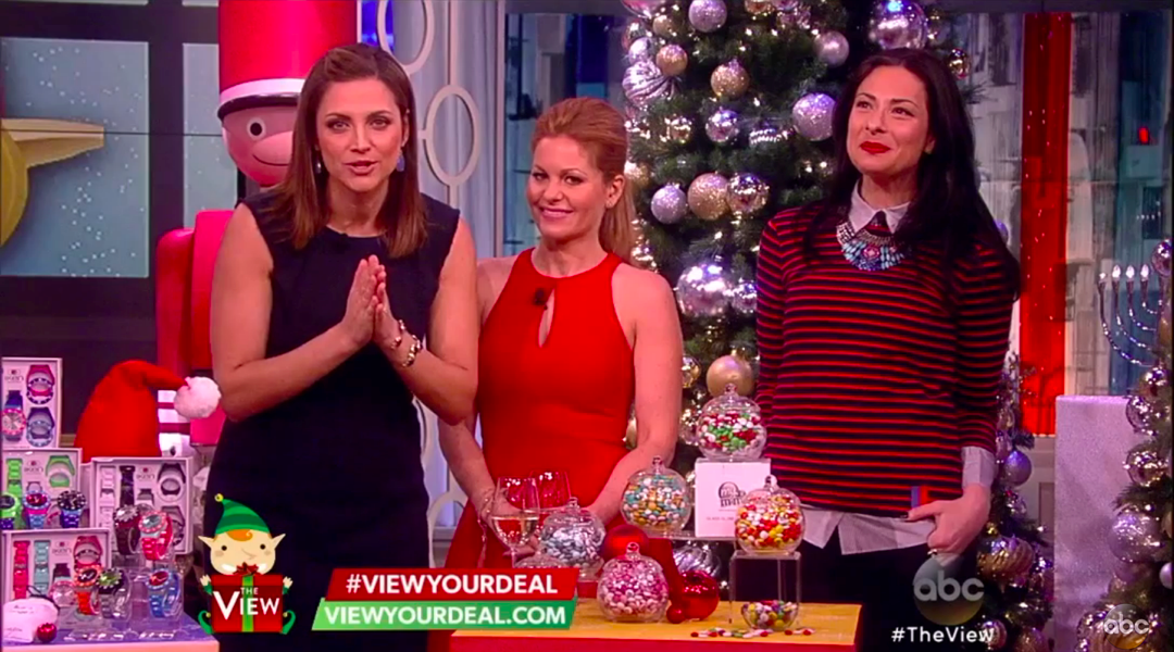 KULEshop's tweet photo. We loved @stacylondon in @KULEshop on @TheView yesterday! Shop the look now: https://t.co/iFUXswUnvu https://t.co/9TjB6Ra0Dm