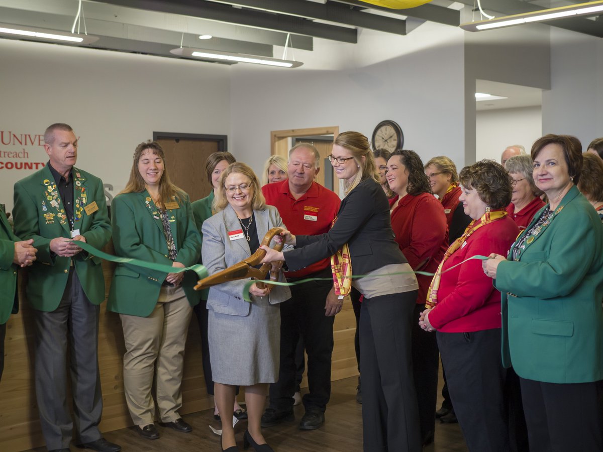 ISUExtension's tweet photo. Congrats to @ISUExtWoodbury on the opening of its new office! We're making Siouxland stronger: https://t.co/zwzx1ti3tS