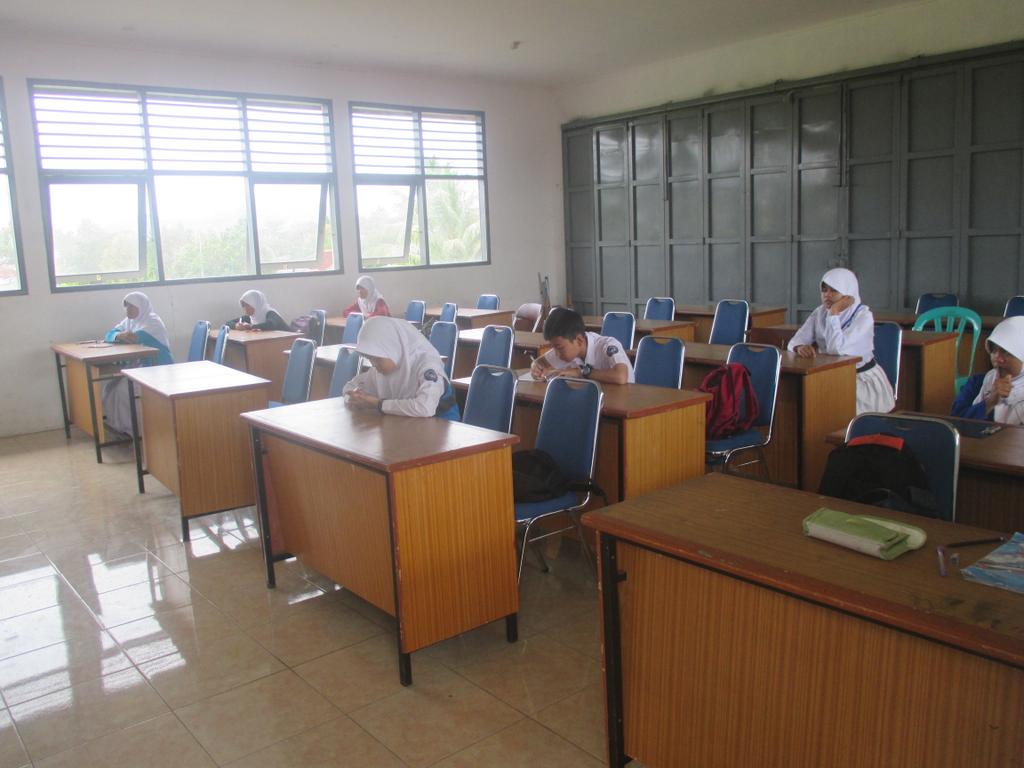 SMAN1_cisaat's tweet photo. Gebyar; Voli Putri. Pasanggiri Sunda (aksara sunda). Sastra Indonesia (cipta puisi &amp; sajak) https://t.co/yLTLCKI3bD