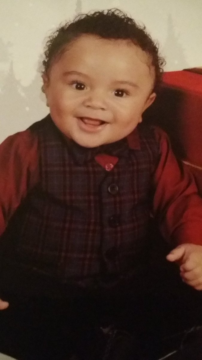 31Nevada's tweet photo. The World's most cuties baby. Wealthiest face. To live for smike. #JonathanJr https://t.co/3P9DIX1SnL