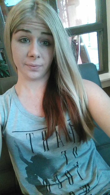 Cut 9 inches off my hair and went blonder on top and reddish brown underneath 😍 https://t.co/z3OYgRV<a href="/tag/lit"class="tags"><span>#lit</span></a><a href="/tag/wannafuck"class="tags"><span>#wannafuck</span></a><a href="/tag/nakedsnapchat"class="tags"><span>#nakedsnapchat</span></a><a href="/tag/leatherlove"class="tags"><span>#leatherlove</span></a>