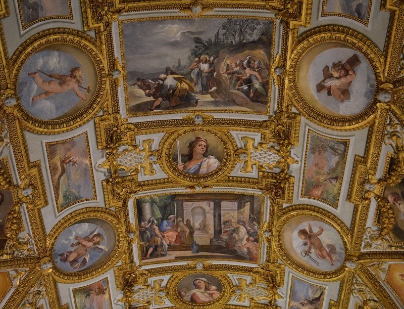 Discover Napoli tweet media