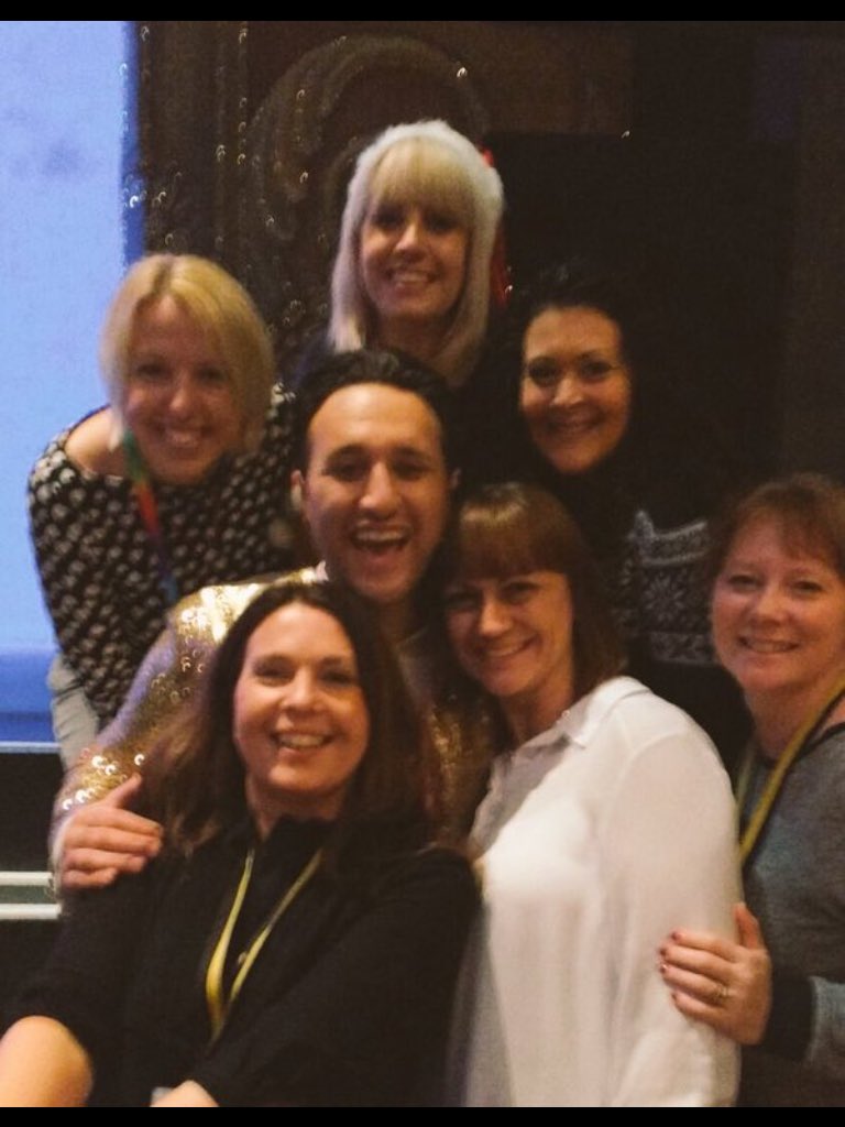 rainbowkaz's tweet photo. Great panto today at the Grove Dunstable and great getting a selfie with @AntonyCosta thank you 😘 https://t.co/6nGl5U8yfF