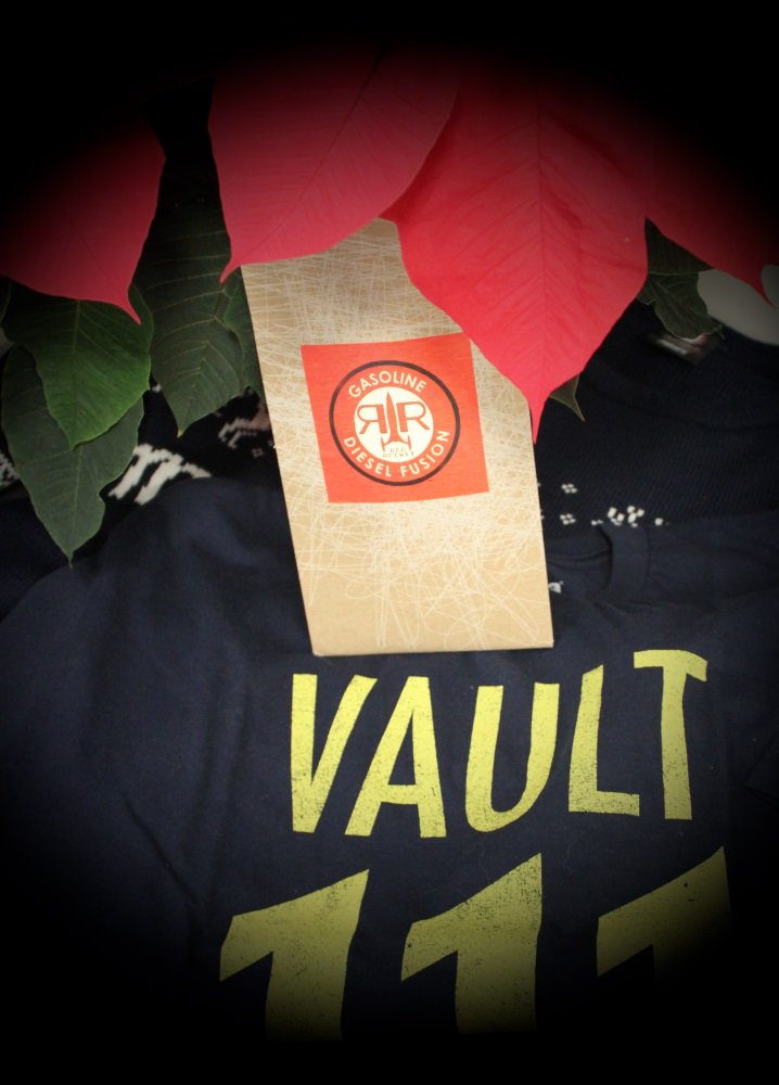 Fallout's tweet image. Share this post to show off your love for #Fallout 4, and you can win a tshirt and wrist décor. #12DaysofFallout