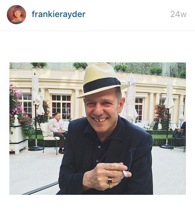 Today\s Paul Simonon\s 60th birthday. Here\s a beautiful pic of Paul Simonon when he was 59. Happy Paul Simonon week 