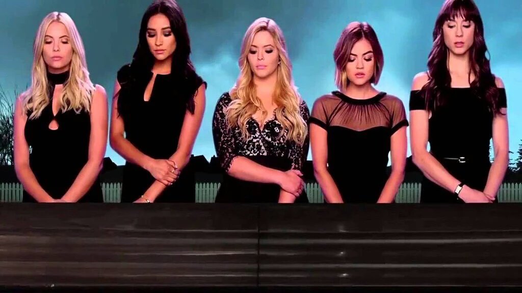 gagakcclmj's tweet image. Do começo ao fim, eu vou está sempre aqui  #PLLPoster