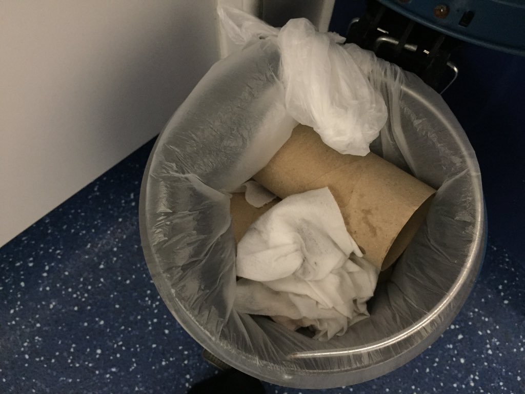 70chicks's tweet photo. Travelogue east India dock. Room left unserviced for 2 days. https://t.co/bDR7V9cnKO