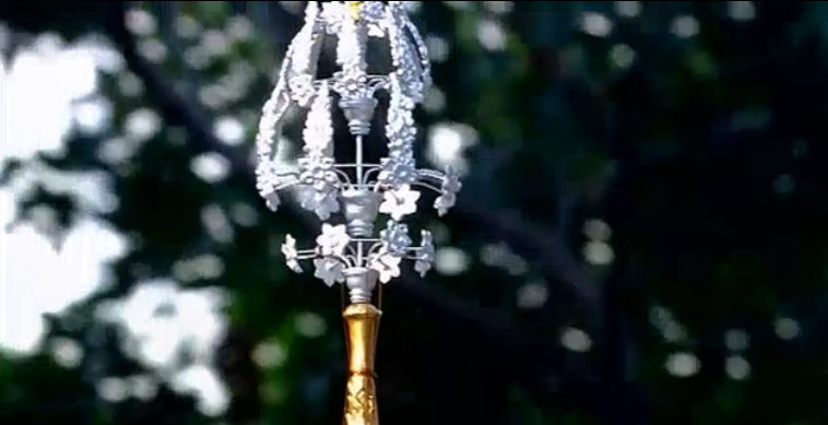 ktnewsonline's tweet image. ริ้วขบวนพระอิสริยยศ เข้าถนนเลียบคลองผดุงกรุงเกษม ขณะผ่านแยกสะพานขาว #NOW26  now26.tv