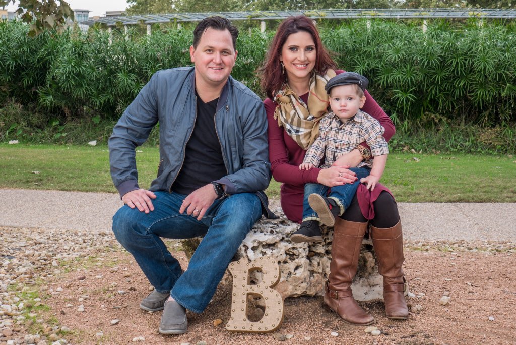 Great time a few weeks back with the bakers. #familyphotos #austinphotographer #roundrockphotographer #photoshoot