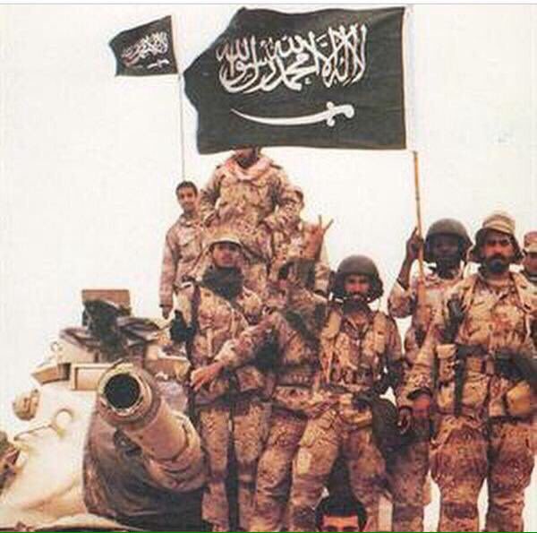 fofi_fo's tweet photo. اللهم انصر #جنودنا_البواسل وسدد رميهم اللهم ثبت أقدامهم واحفظهم اللهم اهزم أعداءهم  يارب https://t.co/9LyDUNh4fM