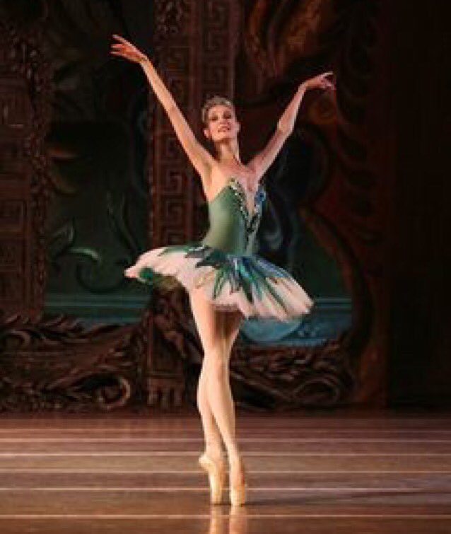 MilanBBiko's tweet photo. #love #dance ? #ballet #balletismylife #dancer https://t.co/32CNeiZBzC