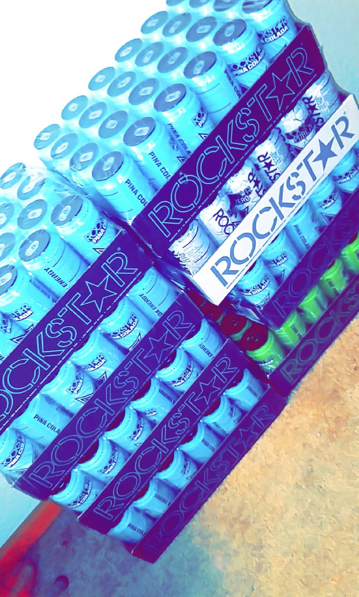 TrapKingsEnt's tweet photo. BIG THX TO @rockstarenergy!! FIRST 200 IN THE DOOR GET ONE OF THESE BABIES! #mankato#kingsandqueens https://t.co/gu4CnPAsdN