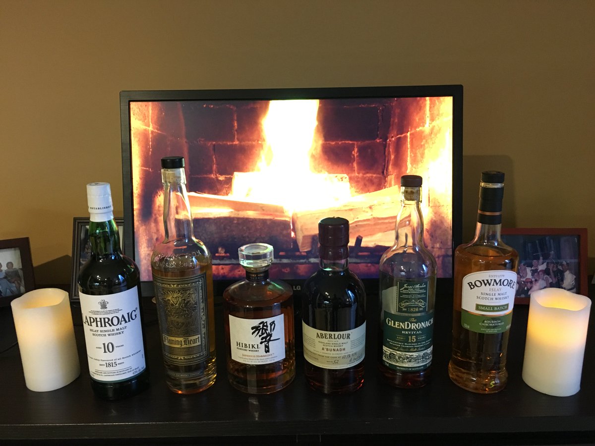 tcard's tweet photo. Happy Holidays! https://t.co/zvrRXfzX4t