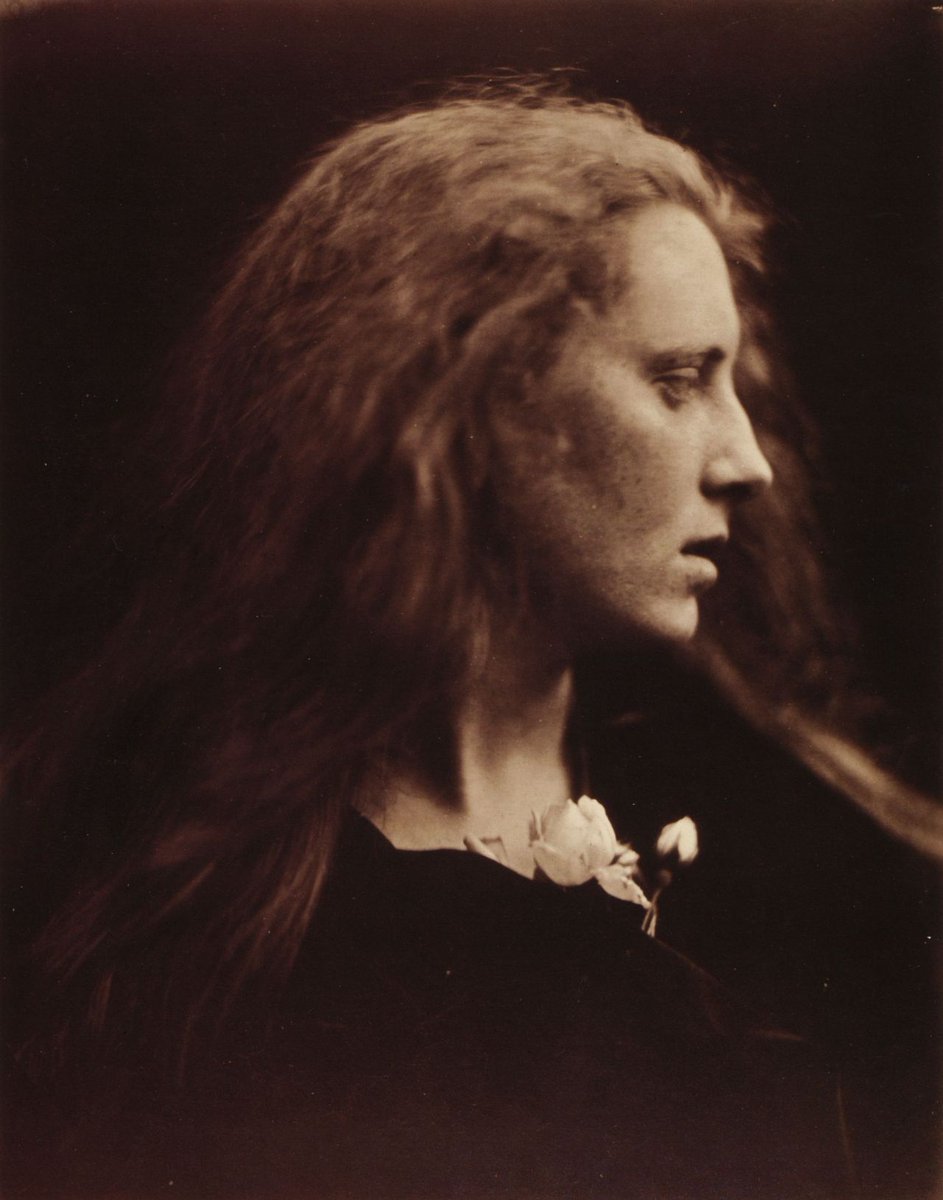Univ_Opinion's tweet photo. Conoce un poco sobre Julia Margaret Cameron, la dama del retrato en https://t.co/PvPhkamkD1 #BlogsEU @ALaHora_ https://t.co/Bf9wb3xEGP