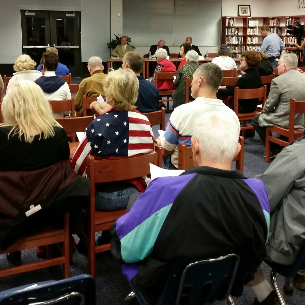 Doug Broxson tweet media