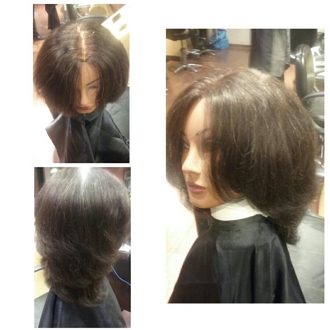 CRAVECosmetic's tweet image. Perfecting using a paddle brush &amp;amp; flat irons at #RegencyDetroitLakeside with #StudioLuma. #makeupartist #hairstylist