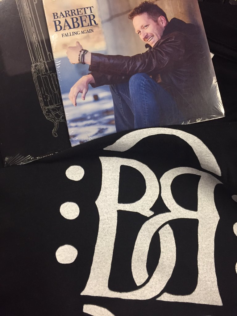 KNWAFOX24's tweet photo. RETWEET to be entered to win this @BarrettBaber swag! #TeamBaber #VoiceFinale https://t.co/gmZHToofVZ