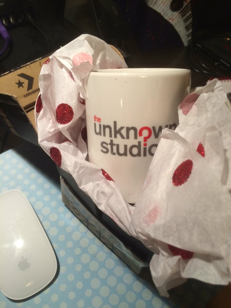 A glitter covered surprise came to me almost live in the mail today - thanks <a href="/bingofuel/">Aiden</a> &amp; <a href="/scottybomb/">Scott C Bourgeois 💣</a> #yeg