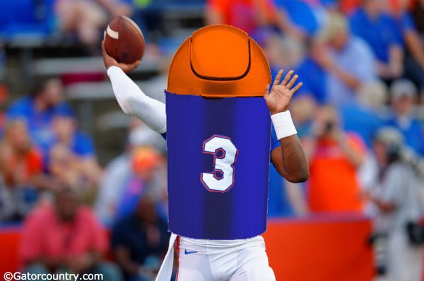 LetsTalk_Sports's tweet image. Better chance at being NFL quarterback Treon Harris or Adam Vinateri😂
RT Adam
Fav Treon